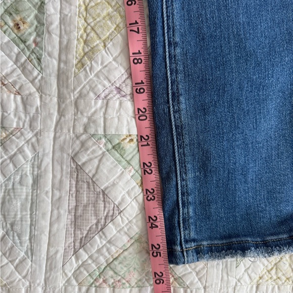 VERVET BY FLYING MONKEY Distressed Blue Ankle Jeans - Picture 10 of 10